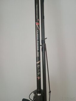 Medium feeder, 3,6m 129g s navijakom