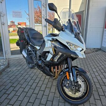 Kawasaki Versys 1100 SE model 2025 biely
