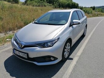 Toyota Auris 1.2 TS - 2015