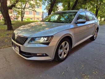 Škoda Superb Combi 2.0 TDI DSG Style