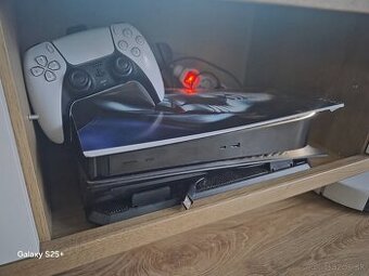 Playstation 5 s mechanikou