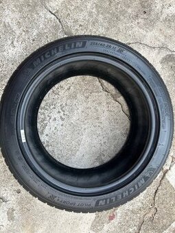 Pneumatiky Michelin PS4 255/40 ZR 17 Porsche 911 964 993