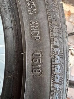 Zimné pneumatiky 225/40 R19