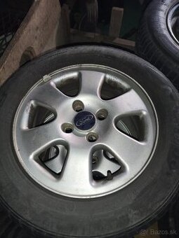 Elektróny 4x108