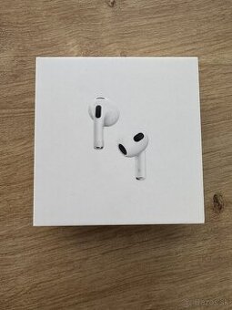AirPods 3