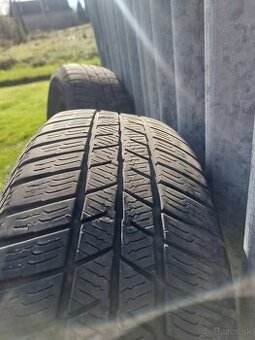 Predám  zimné pneumatiky 195/65 R15