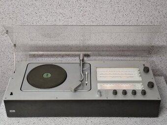 Braun Audio M1 》Stereo-Steuergerät in Alltransistor-Technik