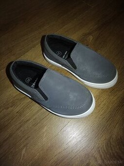 Chlapčenské topánočky č. 25