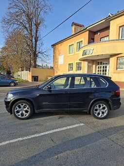 BMW X5 40d, SR 1maj., 92000km