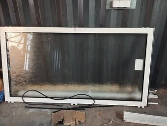 Hliníkové dvere - okno