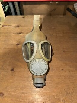 Plynová maska CM-4