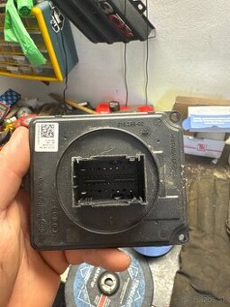 Audi a6 c7 riadiaca jednotka svetla