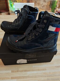 Predám čižmy Tommy Hilfiger pre dievča