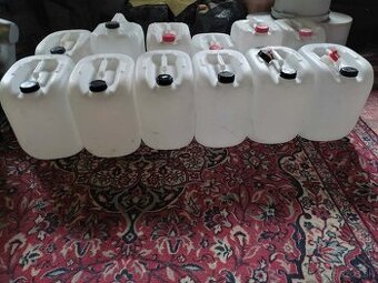 30 litrove bandasky na vodu alebo naftu