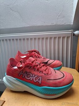 Hoka Mach X 2
