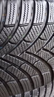 225/50 R18 Semperit speed grip 5 zimné pneumatiky