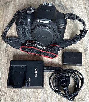 Canon EOS 2000D