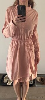 Košeľové šaty marhuľovej farby