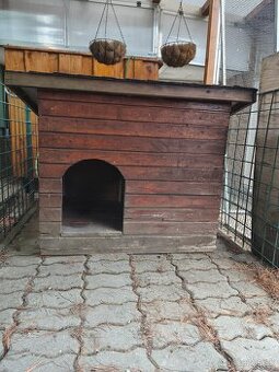 Zateplená psia buda