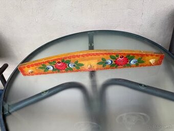 Predam vesiak na stenu