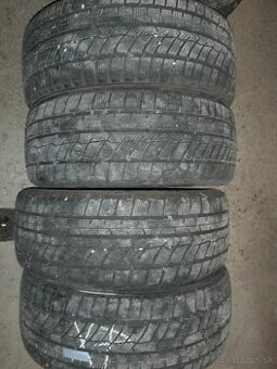 Austone 185/55R15 zimné