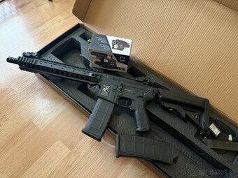 Delta Armory M4 AR15 URX 3 12" Bravo Čierna + kolimátor XTO