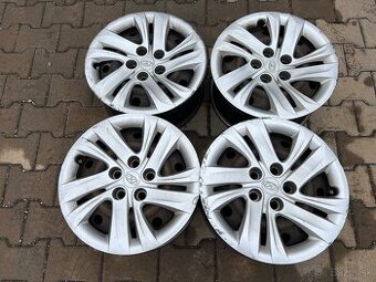 5x114,3 R16 plechové disky + puklice HYUNDAI