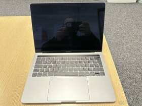 MacBook Pro 13 - 1