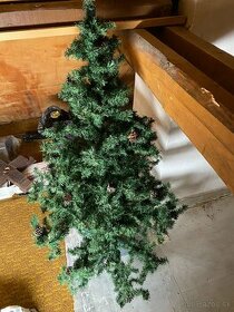 Umelý vianočný stromček 160cm - 1
