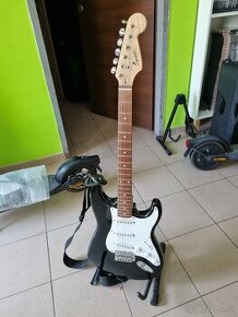 elektrická gitara Squier Fender