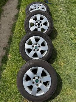 5x112 R15 skoda Octavia 195/65 r15