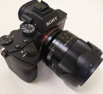 Predám SONY a7 III