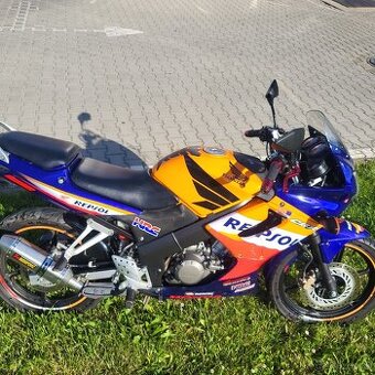 Honda CBR125