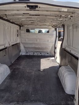 Opel Vivaro 84kw 2008 L2H1