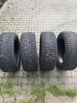 Set zimných pneu nokian hakkapeliitta 7 suv 245/55 R19 107T