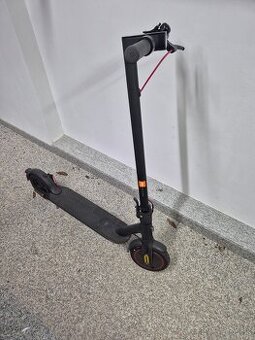 Xiaomi Mi Electric Scooter Pro 2