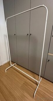 Vešiak MULIG IKEA