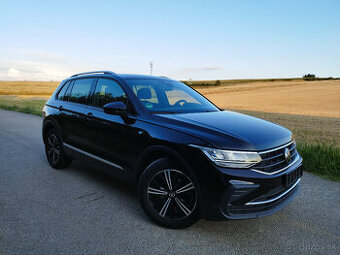 Volkswagen Tiguan 1.5 TSi United DSG Virtual/LED/NAVI