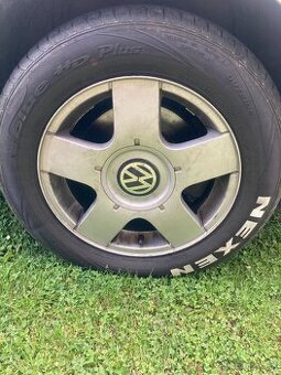 Kolesa 205/60 R15 s letnými pneumatikami nexen