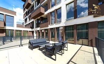 LUXUSNÝ a NOVÝ 2i byt s terasou a krytým parkovaním