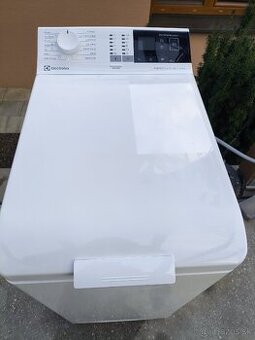 Pračka Electrolux