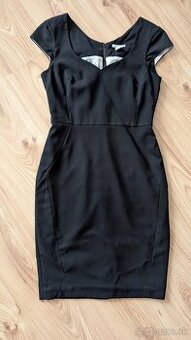 H&M čierne puzdrové šaty