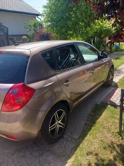 KIA CEED 92 kw benzin