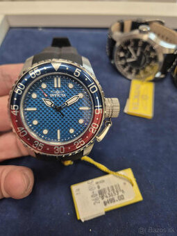 INVICTA