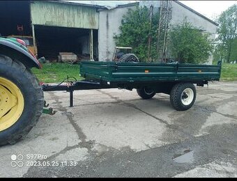 vlečka za traktor Zetor John Deere
