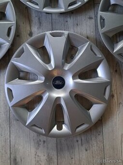 Kryty kolies, puklice FORD R16 veľmi zachovalý stav