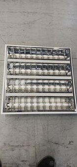 Ziarivkove svietidlo