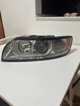 Bixenon ľavý svetlomet na Volvo s40 v50