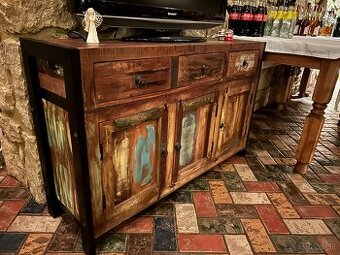 Komoda a dve skrinky