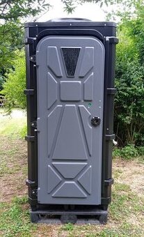 Nová mobilná toaleta – prenosné WC s umývadlom
